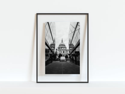 B&W St. Paul's Cathedral III | London Print - Departures Print Shop